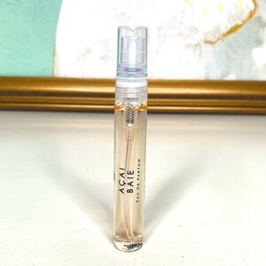 New Le Monde Gourmand Açai Baie Parfum Spray